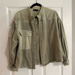 ZARA Denim Snap Button Puff Sleeve Shacket in Olive Green